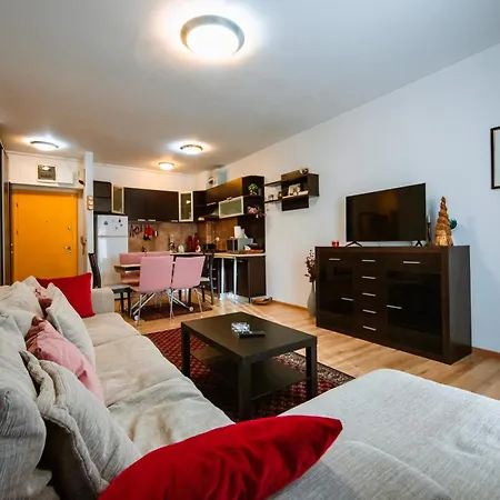 Apartment Mountain Dream